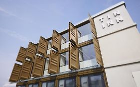 Tin Inn Montabaur L Einfach Gut - Das Hotel Aus Hochwertig Ausgebauten Ueberseecontainern